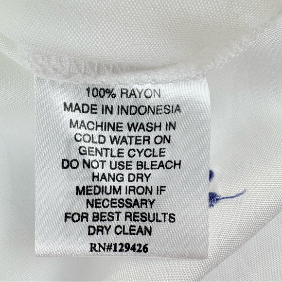 Escapada Ivory Boho Blouse with Blue Embroidery Side Slits Wide Bell Sleeve SzL - Picture 7 of 12